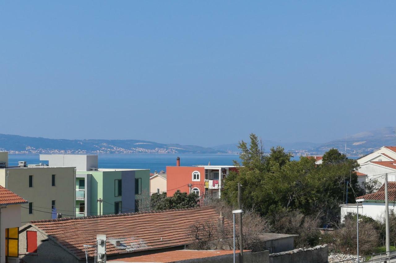 Charming Carmen Apartment Kastela Dış mekan fotoğraf