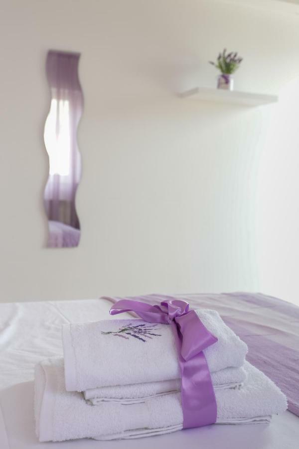 Charming Carmen Apartment Kastela Dış mekan fotoğraf